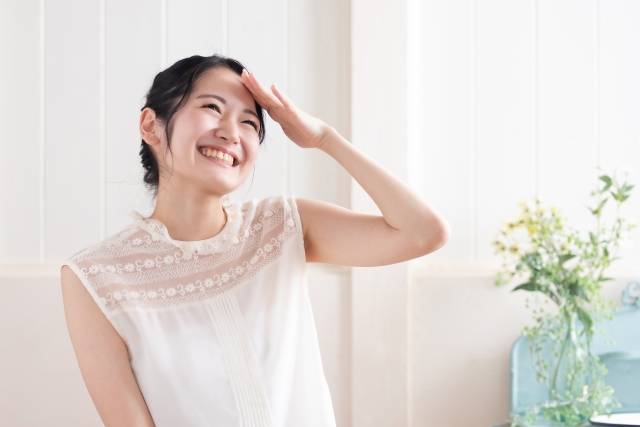 息子の彼女が挨拶に来る!親はどんな服装で出迎えればいい?